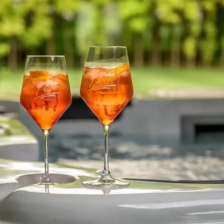 Paskom Πανσιόν