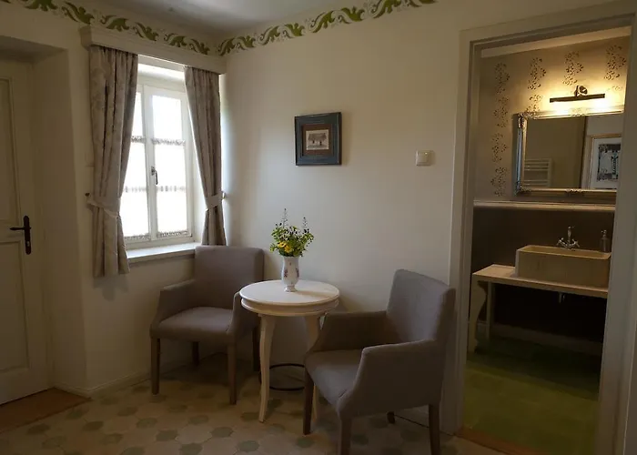 招待所 Paskom Lajoskomárom